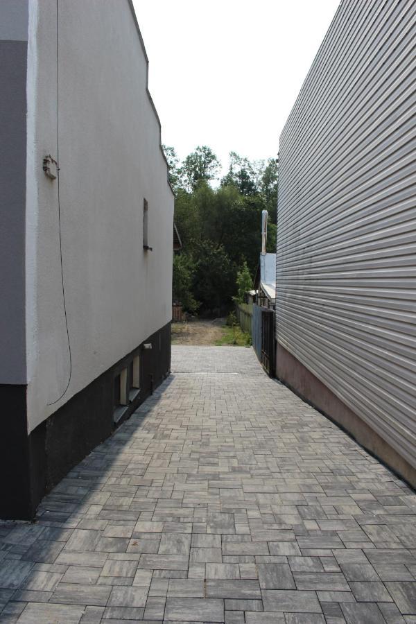 Ubytovanie U Vlada Medzilaborce Exterior foto