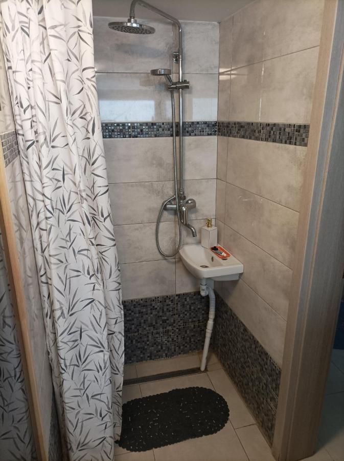 Ubytovanie U Vlada Medzilaborce Exterior foto